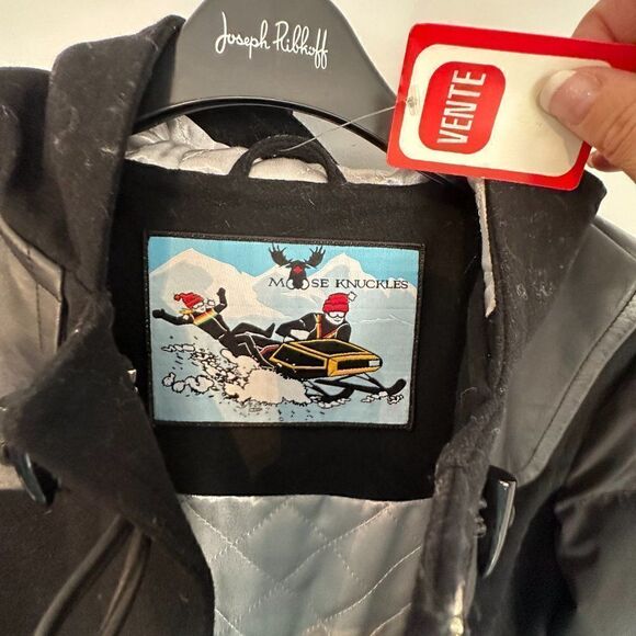 Rare 𝅺NWT Moose Knuckles Military Style Warm Bomber Jacket, Size S - Picture 8 of 9